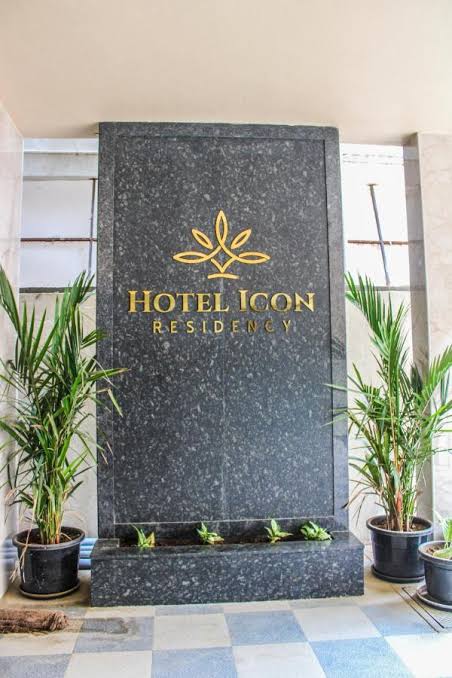 ICON HOTEL